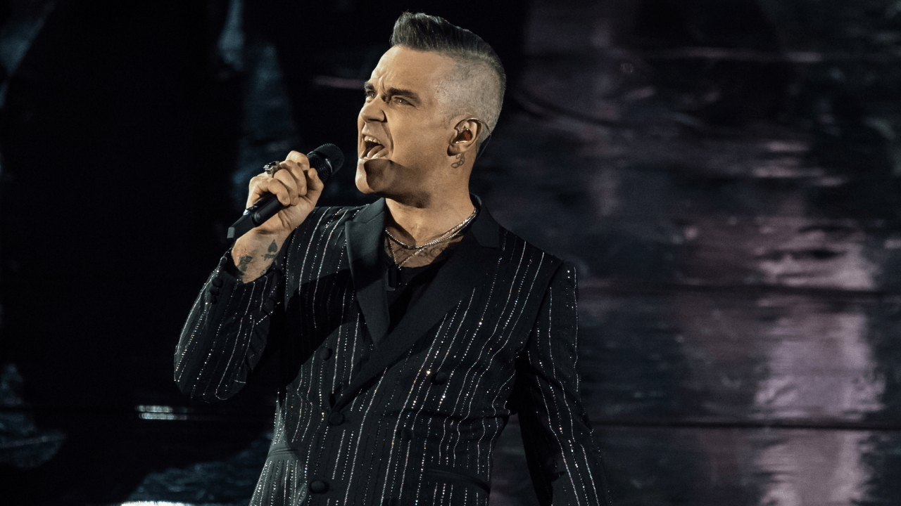 Robbie Williams Is Headlining The AFL Grand Final So Prep Those Phone Torches For ‘Angels’