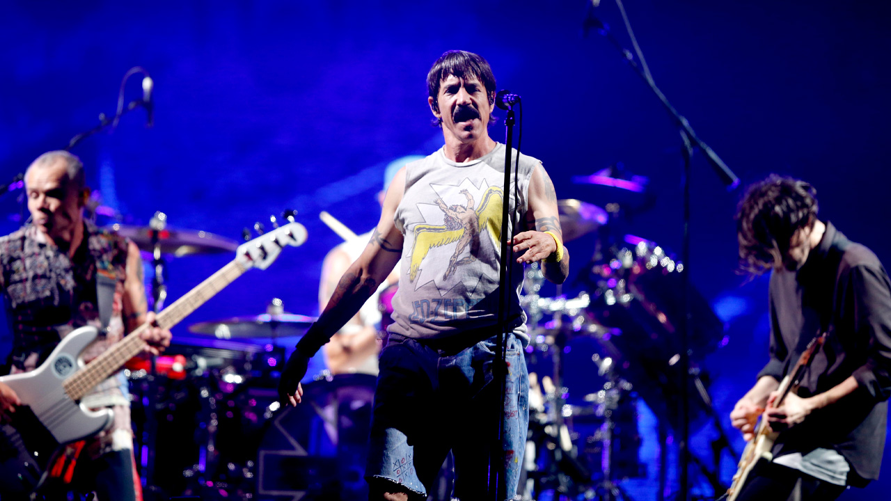 Dig Out Your Best Jorts & Fat Etnies ’Cos Red Hot Chili Peppers Are Touring Aus Next Year