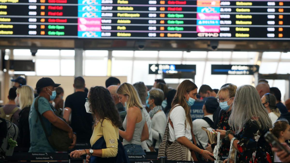 sydney airport delays