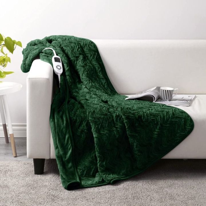 We Found The Cosiest Electric Blankets & Throws So Ya Won’t Freeze Yr Toosh Off This Winter