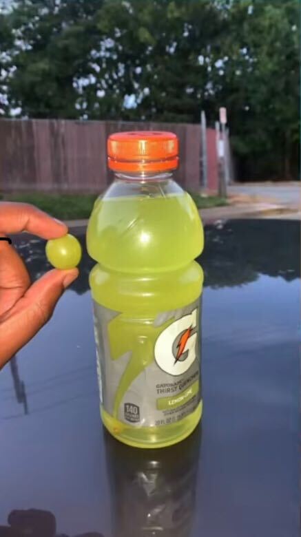 The Internet Is Furiously Debating Whether This (Clearly Yellow) Gatorade Is Actually Green