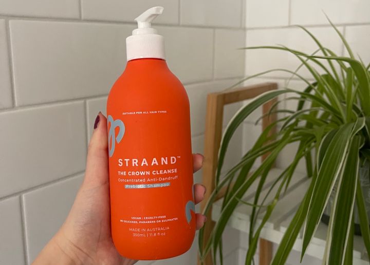 If Yr Hairline Is As Flaky As Yr Toxic Ex, I Just Found A $24 Shampoo That’ll Sort Ya For Good