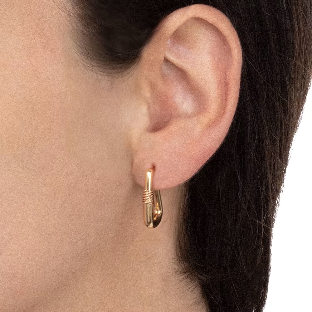 4 Pairs Of Women's Multi-Piece Stud Earrings, Hypoallergenic Assorted Girl  Earrings Set With Multiple Piercings, Stud Hoop Earring Packs | SHEIN UK
