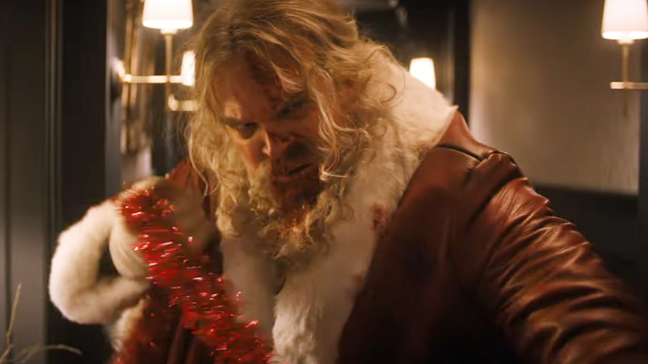 David Harbour Will Play A Furious Santa In A New Xmas Film & I Want To Be His Ho Ho Ho