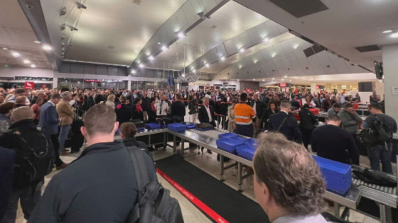 Melbourne Airport Is Facing Massive Delays After A Security Breach That Evacuated 1000 People