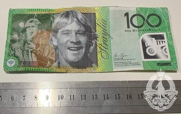 fake $100 bill featuring a mining truck, Steve Irwin, John Farnham and the word 'Straylia'