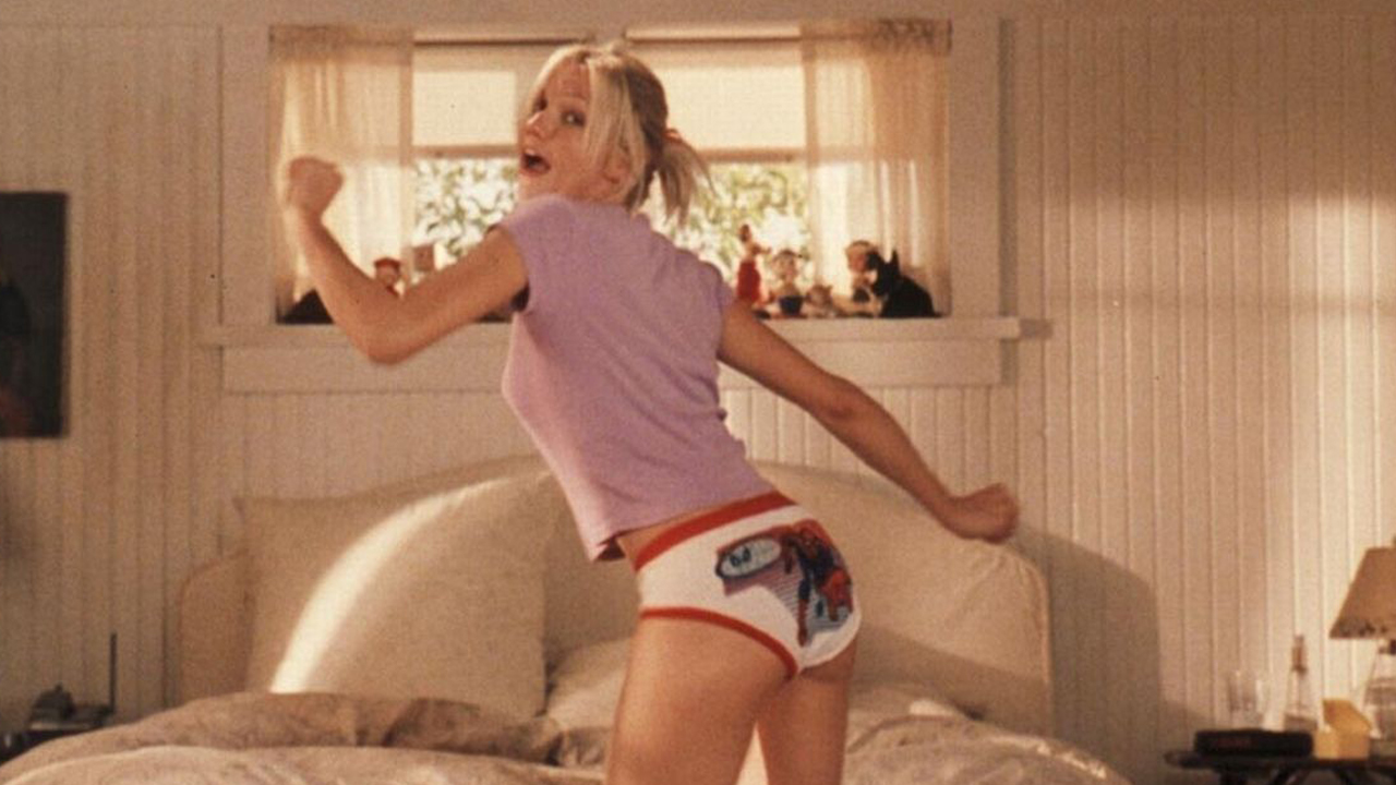 6 Folks Shared Their Cringe Underwear Mishaps & My Cooch Is Clenching Just Thinking About ‘Em