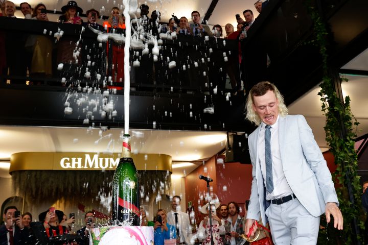We Ranked A Heap Of Rancid Melbourne Cup Punter Pics From Bad To Horseshit