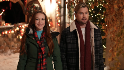 Reviews For Lindsay Lohan’s Christmas Rom-Com Are Here & Consider My Jingle Bells Rocked