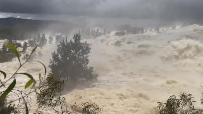 Folks Are Sharing Harrowing Vids Of Their Soaked Towns As Flooding In Central West NSW Worsens