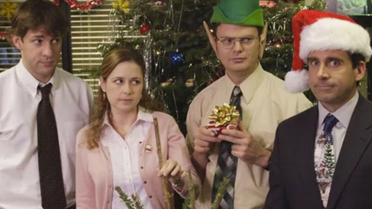 17 Secret Santa Gift Ideas If You Have No Fkn Idea What To Get Susan From Accounts