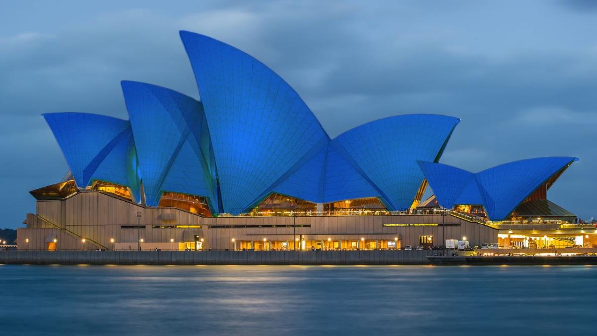 Sydney opera house lit up blue for the Queensland police shooting