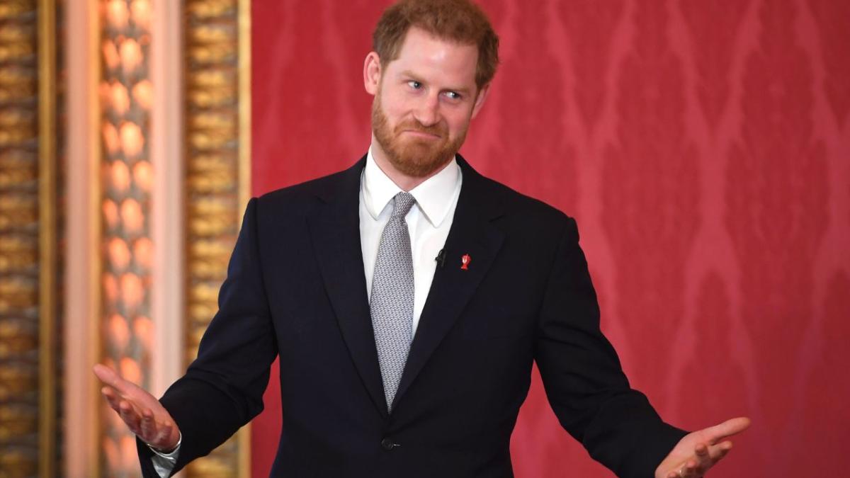 prince harry reveals he treated frostbite on his penis with Elizabeth Arden cream