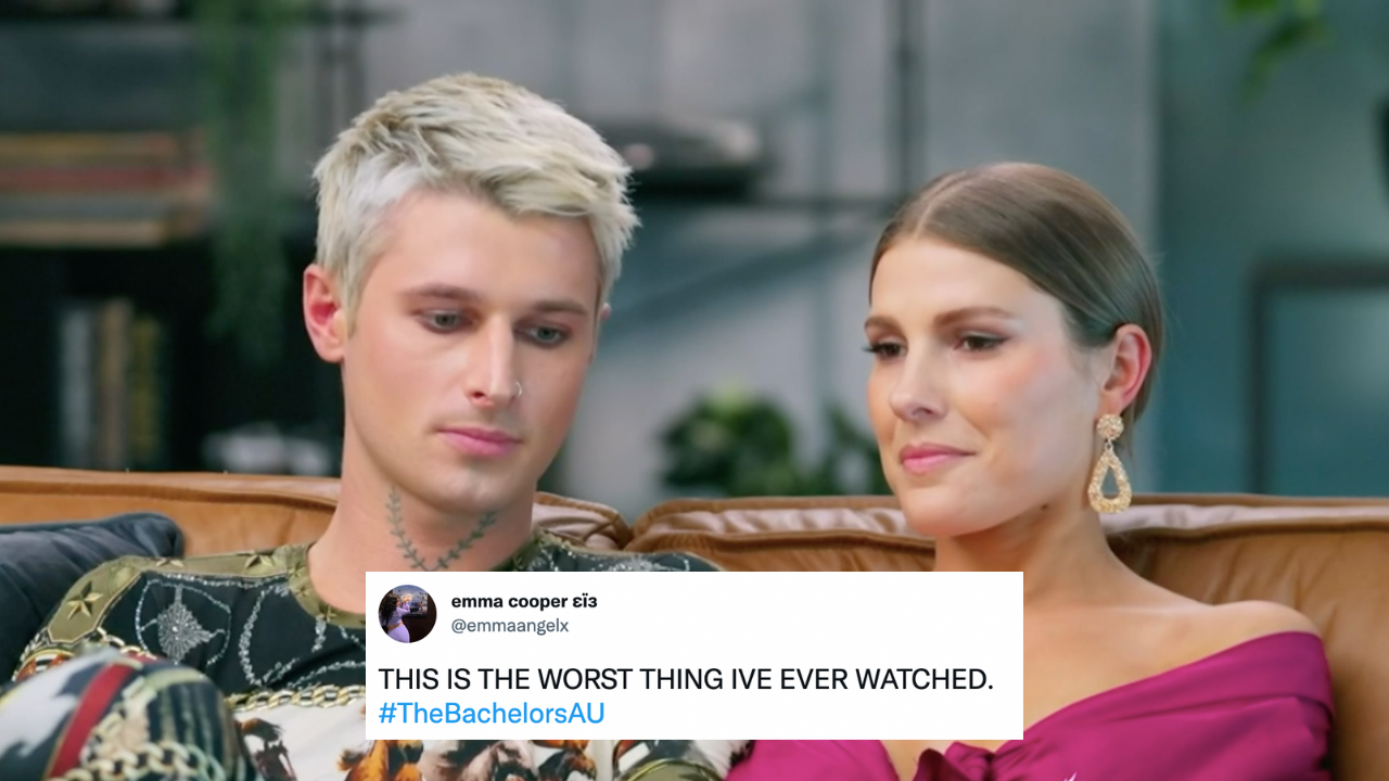 Jed and Alesia on The Bachelors during therapy session and tweet on screen which reads: THIS IS THE WORST THING IVE EVER WATCHED.