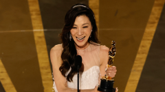 Best Actress Winner Michelle Yeoh Makes History At The 2023 Oscars & I’m Not Crying, You Are