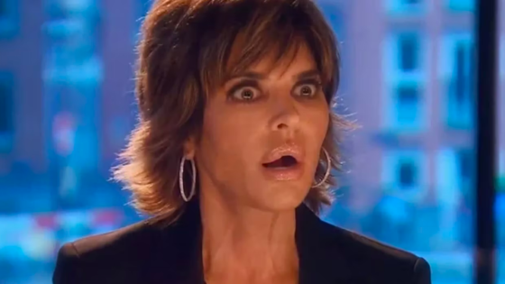 RHOBH Icon Lisa Rinna Is Heading Down Under With A Bunch Of Other Stars For A New Reality Show