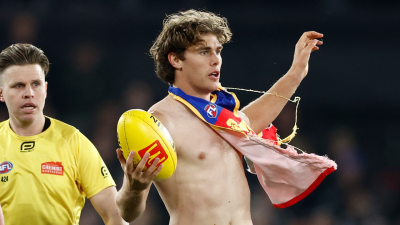 The AFL Player Whose Shirt Got Ripped Off Has Now Gained Over 20,000 New Insta Followers