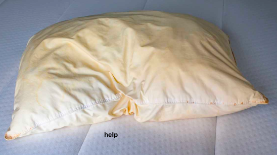 Blokes Are All Admitting To Owning ‘Yellow Pillows’ After One Brave Soul Opened The Floodgates