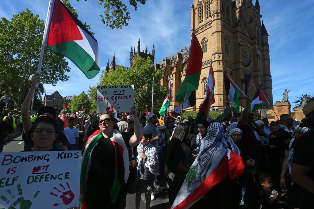 Australians march towards Belmore Park during a "Free Palestine" protest in Sydney to rally against the Australian Government's support for Israel and its bombardment of Gaza. Image: Lisa Maree Williams/Getty Images