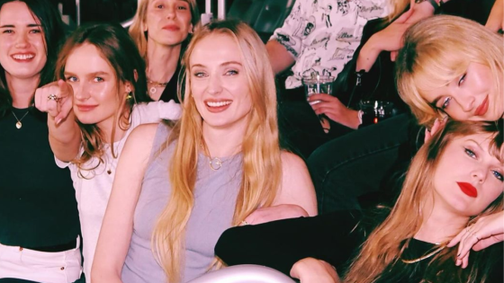 Sophie Turner Has Decreed That 2023 Was The Year Of The Girlies Following Divorce From Joe Jonas