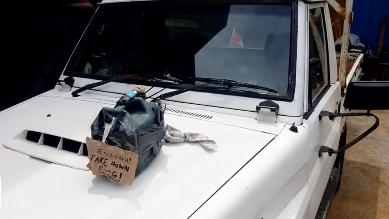 Homemade fake bomb strapped to car in South Sydney suburb Botany