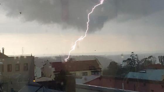 Two People Were Hospitalised After Being Struck By Lightning In The Blue Mountains Yesterday