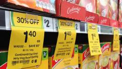 ACCC Wants People To Spill The Dirt On Coles & Woolies To See How Much We’re Being Ripped Off