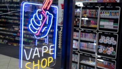Study Finds Vaping Could Have Harmful Effects On Yr Taste & Smell So Ditch The Lush Ice Already