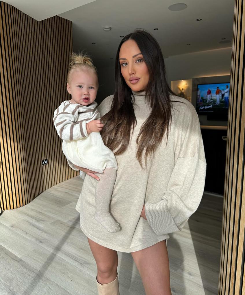 Charlotte Crosby with her baby Alba