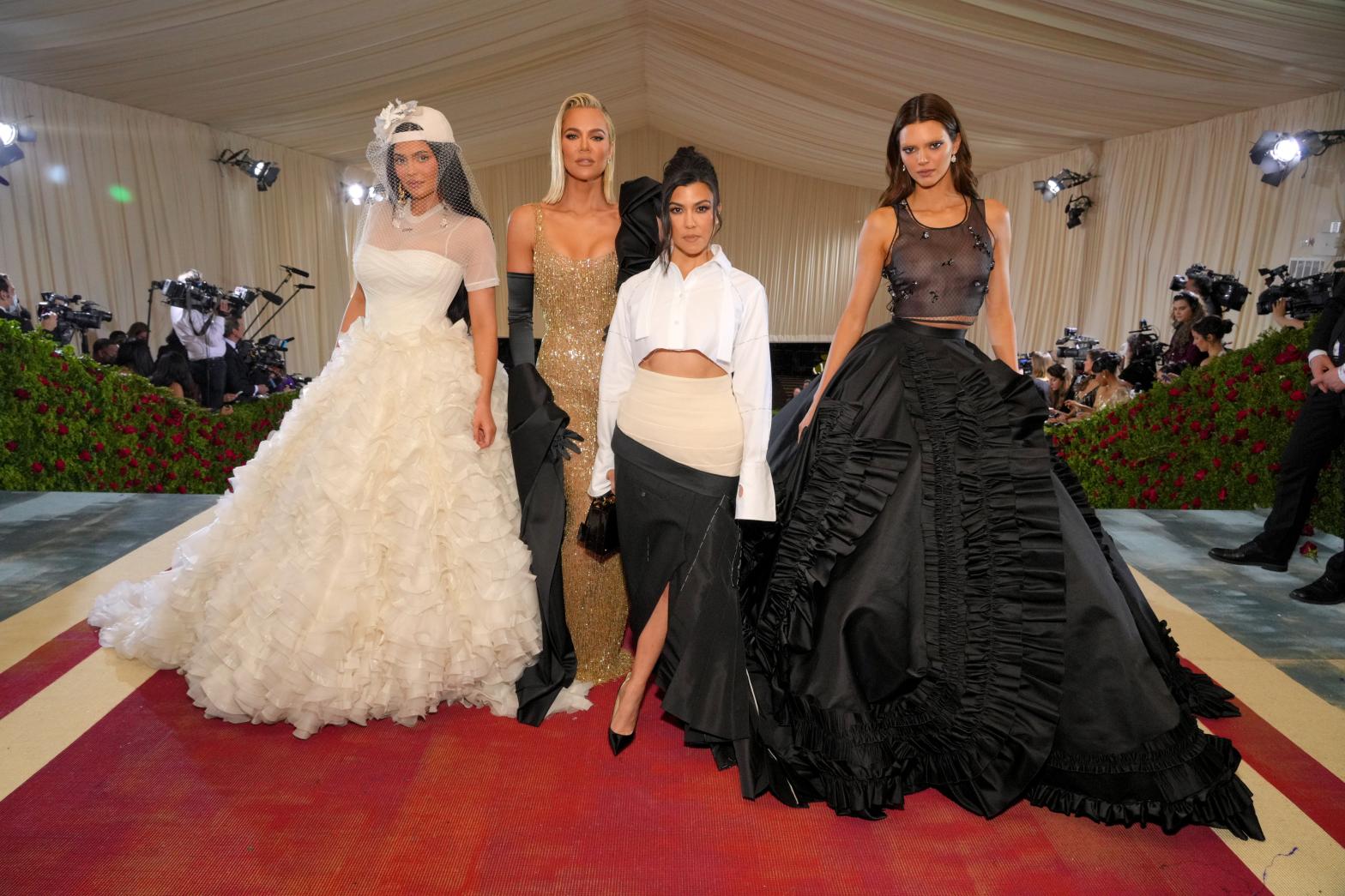 Met Gala 2024: Kourtney & Khloé Kardashian Banned For Being 'Too C-List'